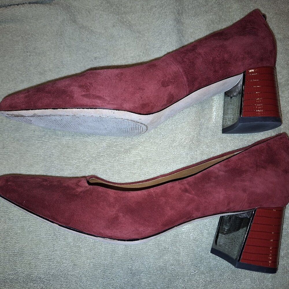 Donald Pliner Suzette Suede Pump